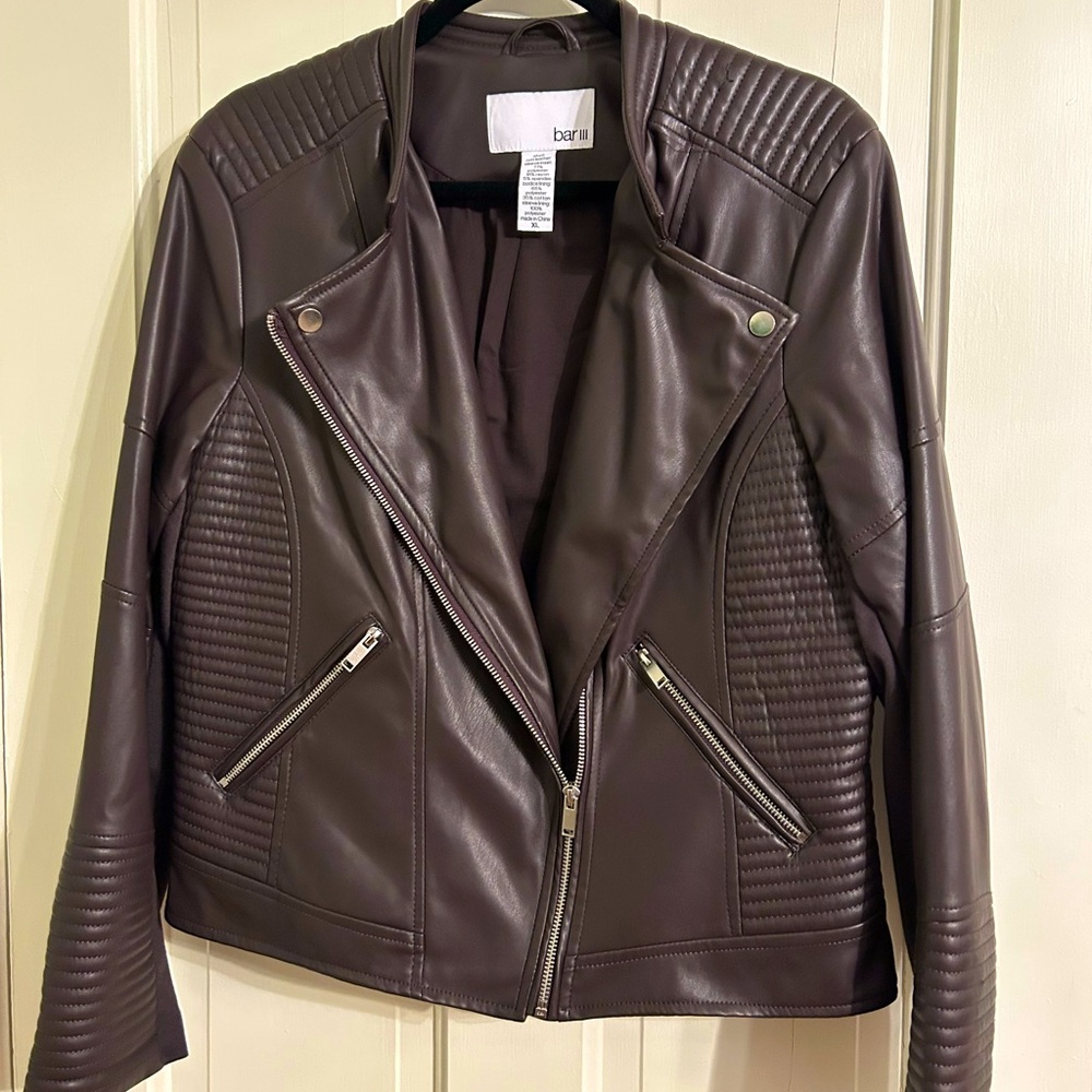 BAR III Women’s leather jacket